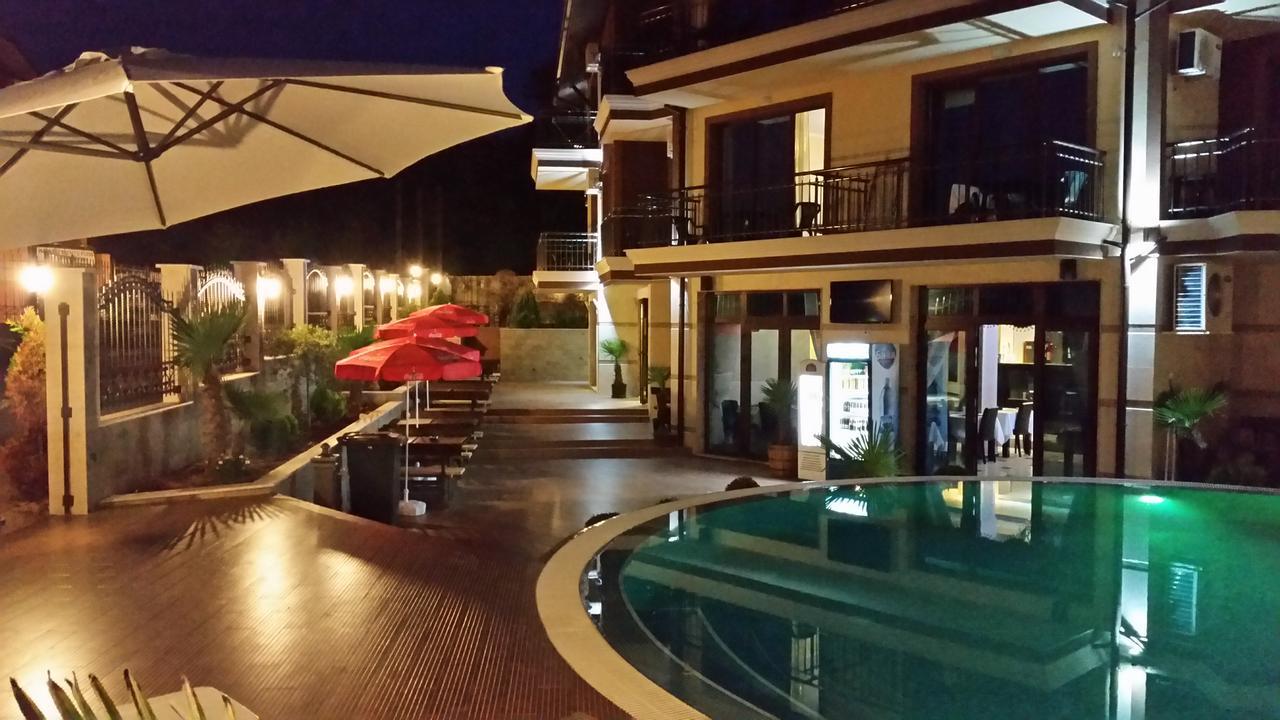 Taai Hotel โซโซโปล ภายนอก รูปภาพ